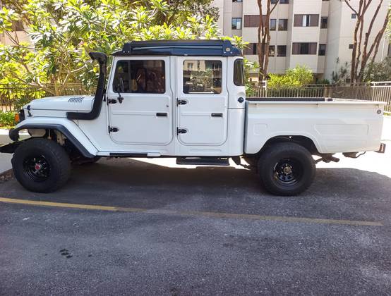 TOYOTA BANDEIRANTE 3.7 BL55LP-2BL4 4X4 CD DIESEL 2P MANUAL TOYOTA BANDEIRANTE 3.7 BL55LP-2BL4 4X4 CD DIESEL 2P MANUAL